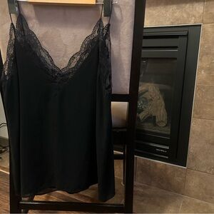 ZARA Elegant Black Lace Trim Silky V Neck Camisole Size XS